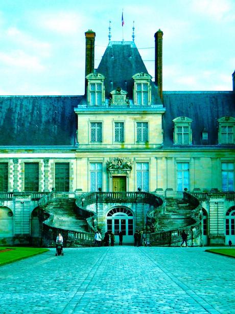 Fontainebleau PARIS you are PUUURTY ~ I MISS YOUR MUG ~ but not “MY” FRENCH language skills