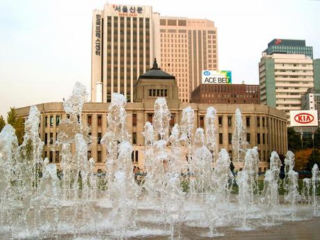 My Favorite Photos: Fountain by Seoul City Hall