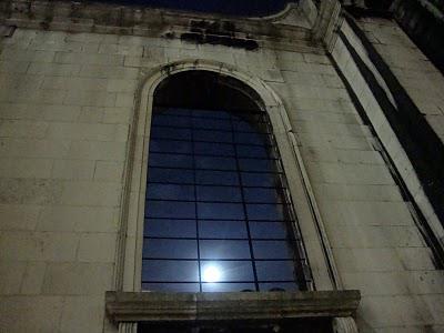 In and Around London... The Ghosts of the Old City Walk at Halloween