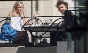 Kate Hudson Has Breakfast With Ryder & Matthew Bellamy kate hudson matthew bellamy buenos aires 04192011 02 300x182 Celebrities in Argentina