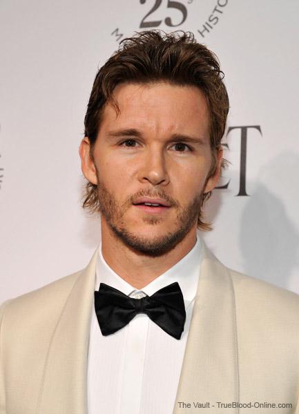 130653646thevault1028201113114PM Ryan Kwanten arrives at The 2011 amfAR Inspiration Gala