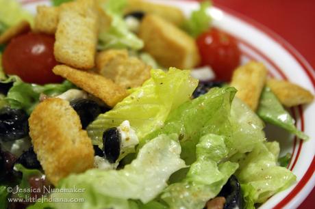 Leavenworth, Indiana: Stephenson's General Store Greek Salad