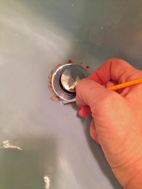 How to Repair a Porcelain Sink
