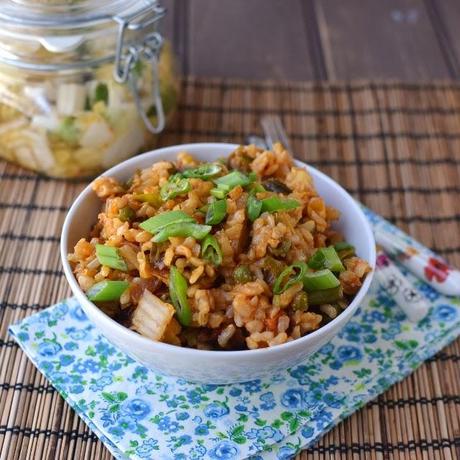 Vegetarian Kimchi Fried Rice (Kimchi Bokkeumbap)