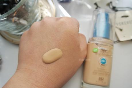 Quick Review: Covergirl Outlast Stay Fabulous 3 in 1 Foundation