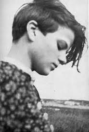 Sophie Scholl (1921-1943), photograph by Werner Scholl (1922-1944). - sophie-scholl-and-the-white-rose-L-ruWLaM
