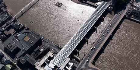 Blackfriars Bridge solar panels 