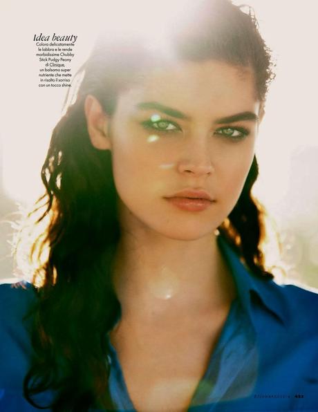 Lauren Layne - Elle Italy March 2014 Lauren Layne - Elle Italy March 2014