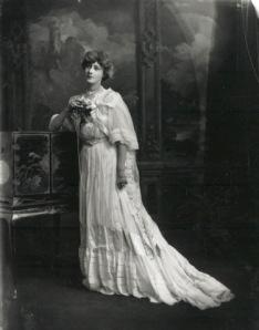 Liane de Pougy (November 3rd, 1902)