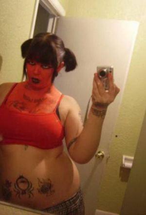 The Selfie Drinking Game 1b638206896edf112094bf4021a92ab5