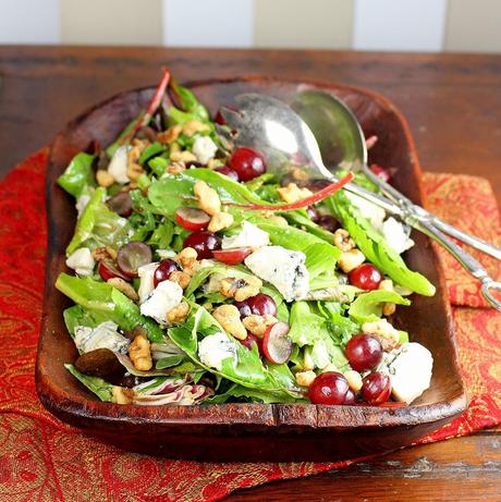 Just Like Dewey’s Candied Walnut and Grape Salad Just like deweys candied walnut and grape salad