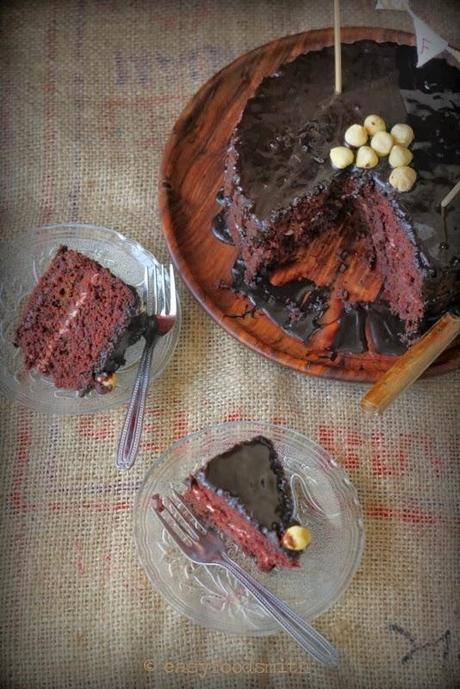 Celebrating EFS Blog's 3rd Bloganniversary w/ BLITZ & BAKE BEETROOT CHOCOLATE CAKE (Eggless)