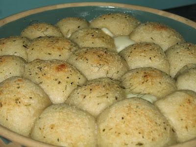 Mozzarella Stuffed Garlic Rolls