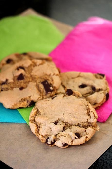 Women's Day + Super Chewy Vegan Chocolate Chip Cookies