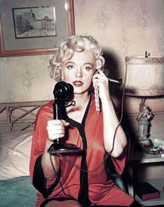 Marilyn Monroe Some Like it Hot Phone Call Scene