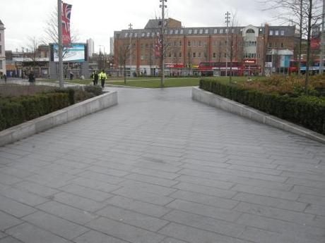 General Gordon Square, Woolwich - Pedestrian Ramp with Stepped Planter