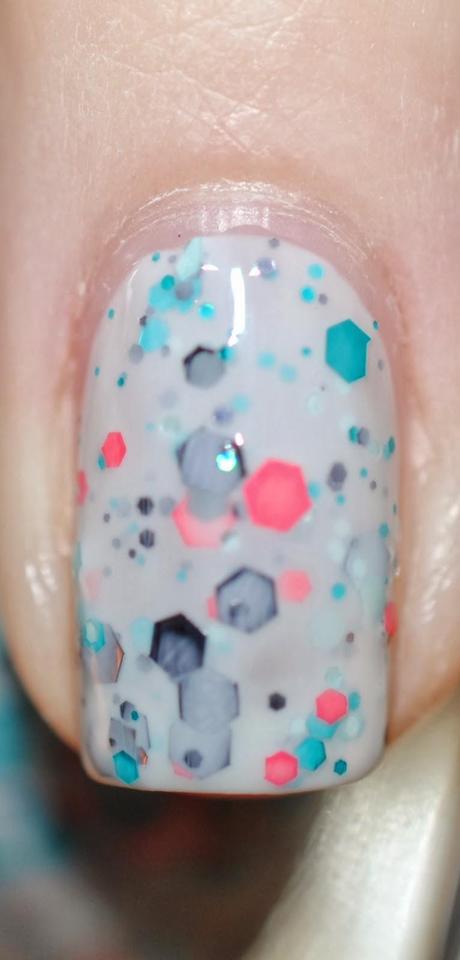 KB Shimmer Spring Release - Swatches & Review (Pic Heavy) KB Shimmer Spring Release - Swatches & Review (Pic Heavy)