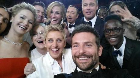 Ellen Selfie OSCARS 2014