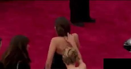 Jennifer Lawrence Falldown