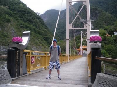 Sunday’s Inspiration: Don’t Burn Your Bridges taiwan tailuga jonny blair