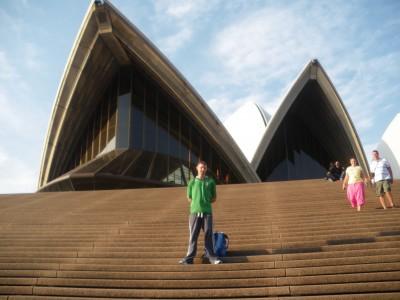 Working Wednesdays: A Tribute to My Friends and Heroes of PJs Parramatta, Australia jonny blair backpacking in sydney