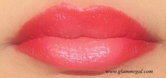red ombre lipstick 
