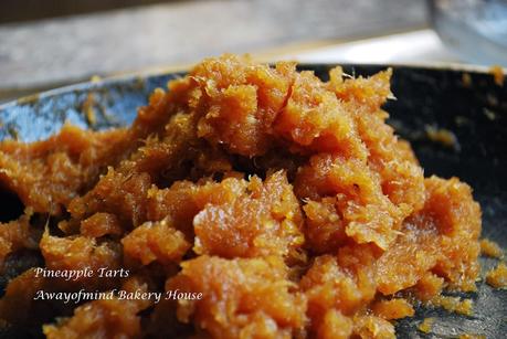 Homemade Pineapple Tarts and Jam 黄梨酥 Homemade Pineapple Tarts and Jam 黄梨酥