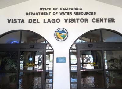 California’s PYRAMID LAKE and VISTA DEL LAGO VISITOR CENTER