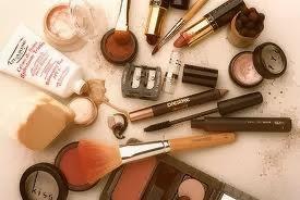 How To Use Cosmetic Products