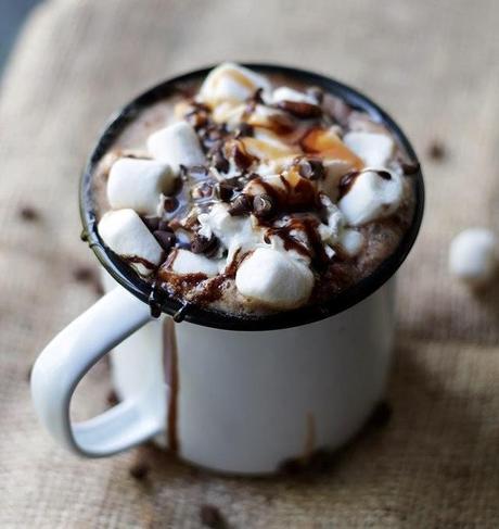 10 Delicious Hot Chocolate Recipes You NEED to Try