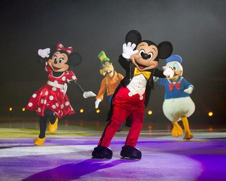 A magical all-girls evening {Review of Disney on Ice presents Treasure Trove}