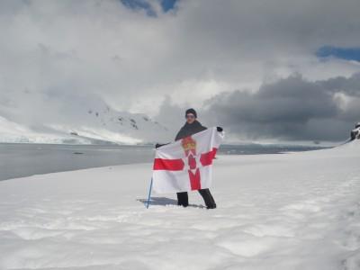 Top 5 Islands in Antarctica antarctica half moon island