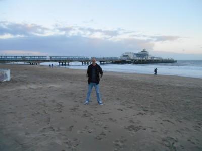 My Top 5 Backpacking Spots Not to Miss in England Top places not to miss in England - Bournemouth, Dorset.