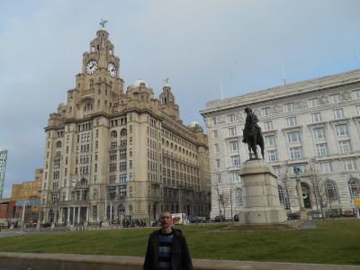 My Top 5 Backpacking Spots Not to Miss in England Down by the waterfront in Liverpool: 5 Best Backpacking Places in England.