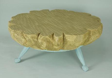 EXQUISITE-CARDBOARD-TABLE