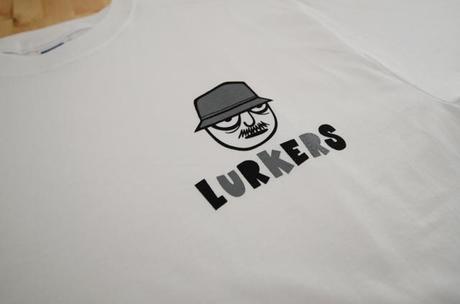 DSC 0778 The Lurkers release a logo tshirt