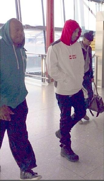 Drake & Rihanna Leave London Drake & Rihanna Leave London