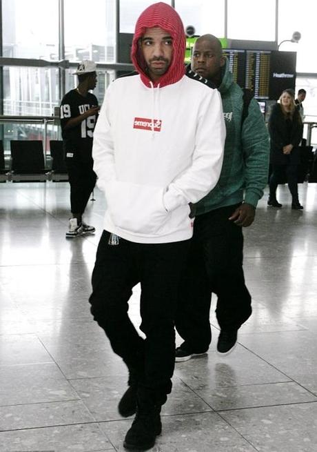 Drake & Rihanna Leave London Drake & Rihanna Leave London