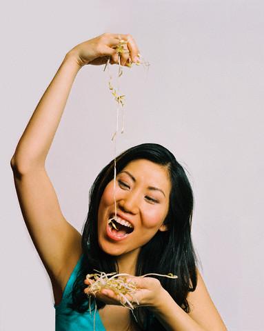 Essential Diet required for Healthy and Good Hair Growth soya beans contains max proteins