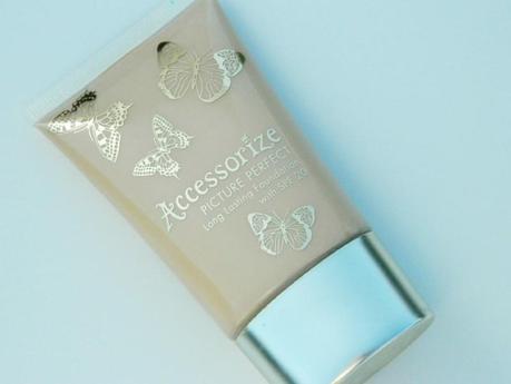 Accessorize Picture Perfect Long Lasting Foundation with SPF 20 Review and Swatches Accessorize Picture Perfect Long Lasting Foundation with SPF 20 Review