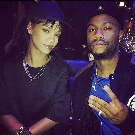 Rihanna Spotted Out And About In LA Rihanna Spotted Out And About In LA