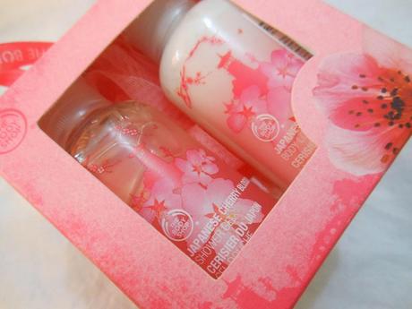 The Body Shop Japanese Cherry Blossom Shower Gel and Body Lotion : Review