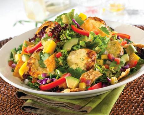 http://recipes.sandhira.com/bbq-chicken-chopped-salad.html