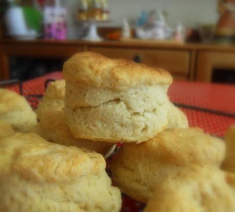 A little Taste of Home ... Mom's Biscuits/Scones