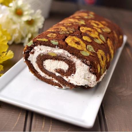 Patterned Swiss Roll Cake