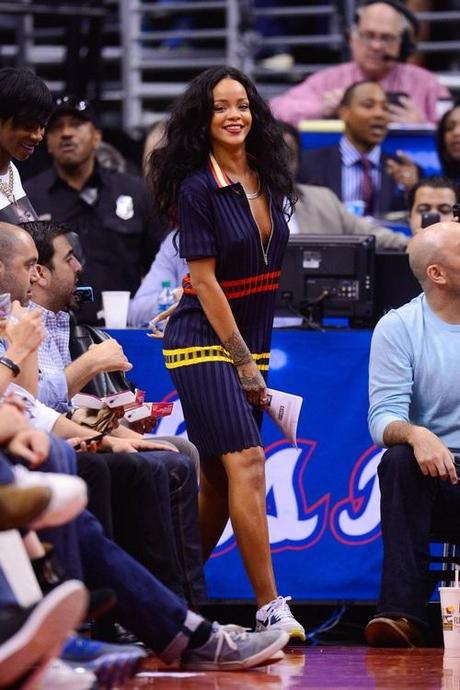 Rihanna Spotted At LA Clippers vs. Oklahoma City Thunder Rihanna Spotted At LA Clippers vs. Oklahoma City Thunder