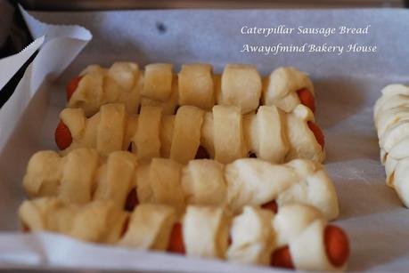 Caterpillar Sausage Bread 虫虫香肠卷 Caterpillar Sausage Bread 虫虫香肠卷