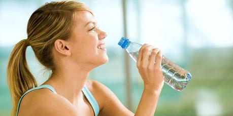 Lose weight by following Water Diet water for weight loss