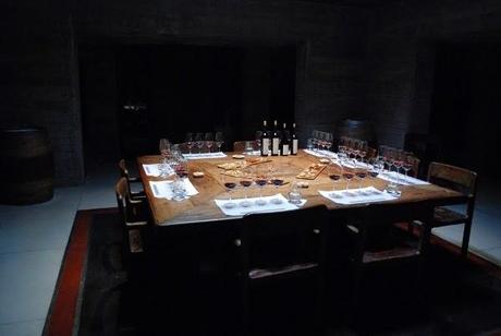 A perfectly set wine tasting table in Mendoza