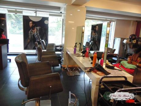 My Haircut and Nails Done at The Juice Salon -Store Tour - Before and After Pictures My Haircut and Nails Done at The Juice Salon -Store Tour - Before and After Pictures